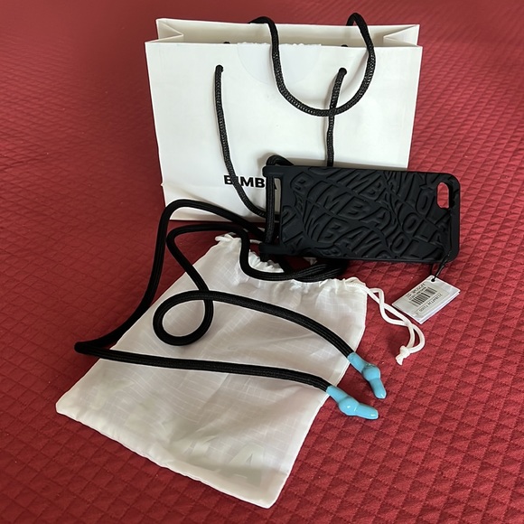 NWT BIMBA Y LOLA iPhone SE phone case with neck or shoulder strap.Great quality! - Picture 6 of 8